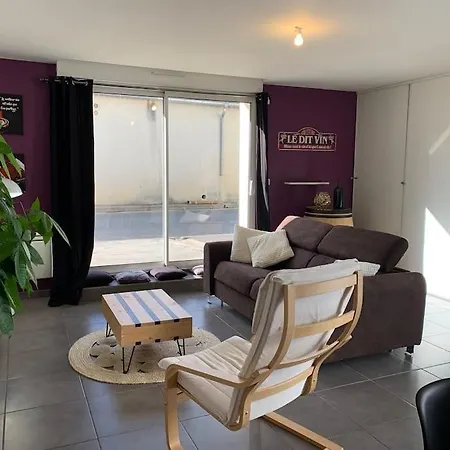 Holiday home Chai Margaux. Maison 6 Pers Au Coeur Des Chateaux Margaux-Cantenac
